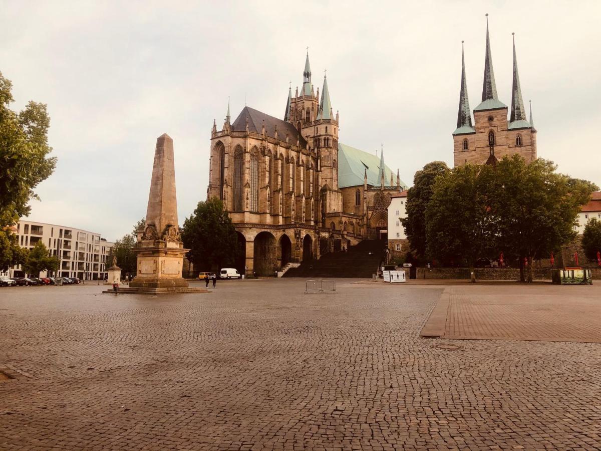 Ferienwohnungen Mey Haus Zum Rosenstock Erfurt Exterior foto